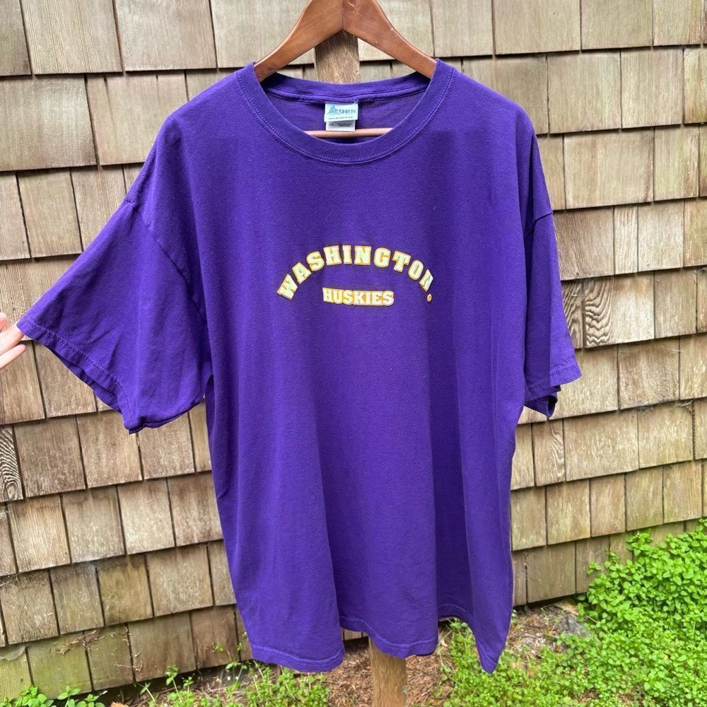 Vintage Washington Huskies Tee
